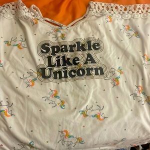 Selling a shirt that’s In good condition it’s and XL but it’s been wash